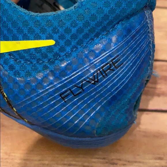 Nike Cleats - Picture 8 of 8